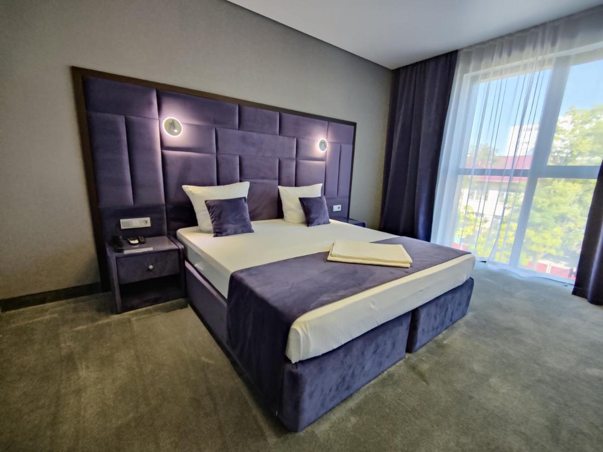 Hotel Vogue Anapa Luaran gambar